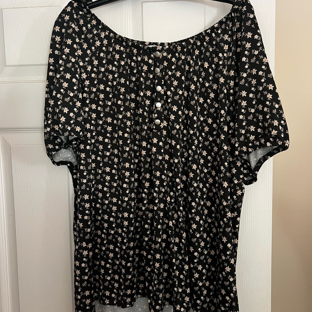 Notations Black Floral Blouse